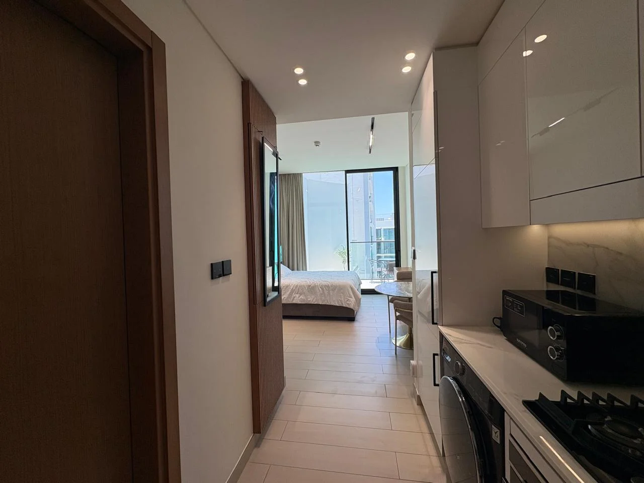 Spacious Studio for Rent | Prime JVC Location